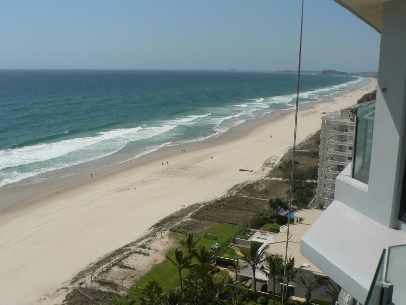 14B/62 Old Burleigh Road, Surfers Paradise QLD 4217
