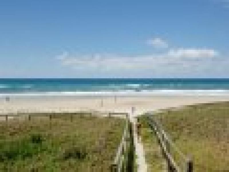 14B/62 Old Burleigh Road, Surfers Paradise QLD 4217