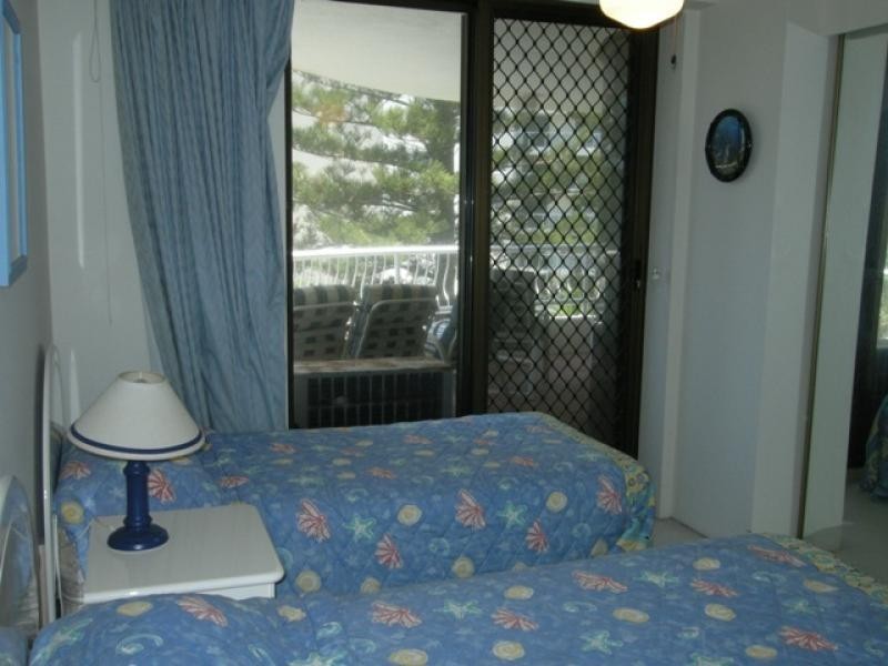 18/85 Old Burleigh Road, Surfers Paradise QLD 4217