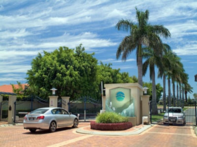 Hope Island QLD 4212