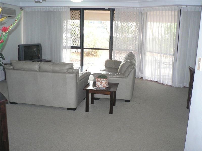 Broadbeach QLD 4218