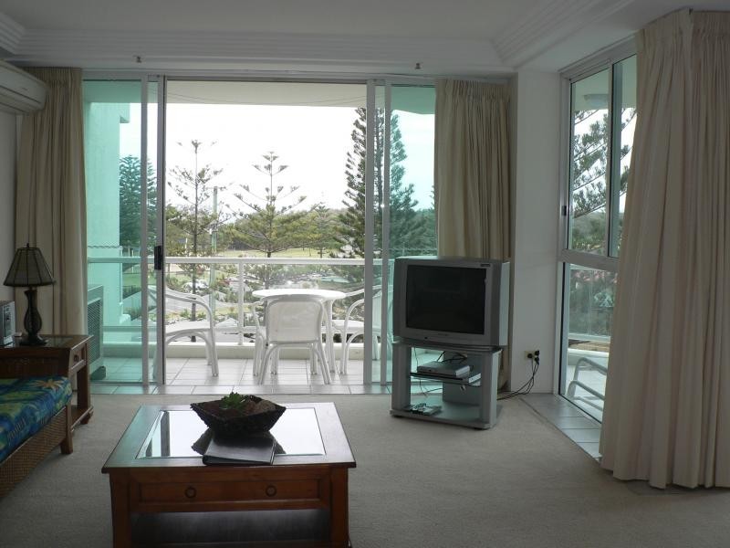 Broadbeach QLD 4218