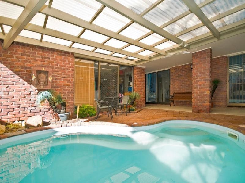 Benowa QLD 4217