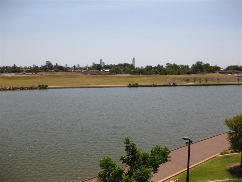 Carrara QLD 4211