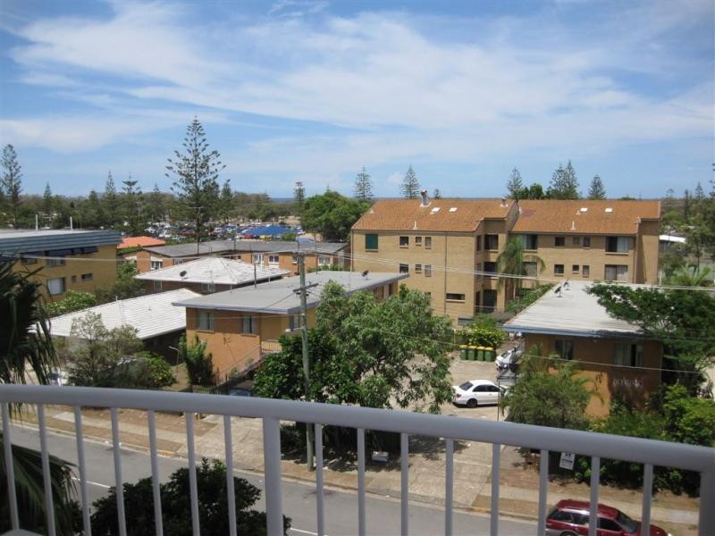 Broadbeach QLD 4218
