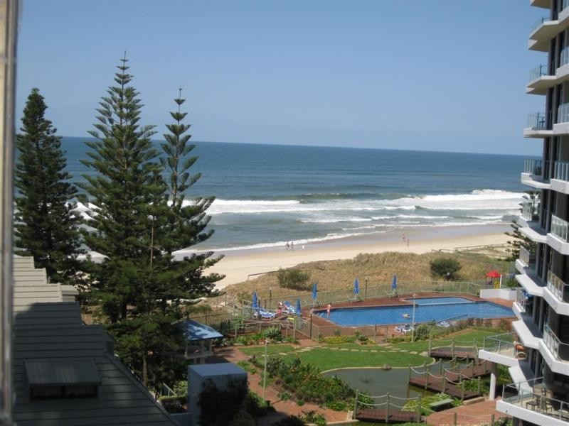 31/60 Old Burleigh Road, Surfers Paradise QLD 4217