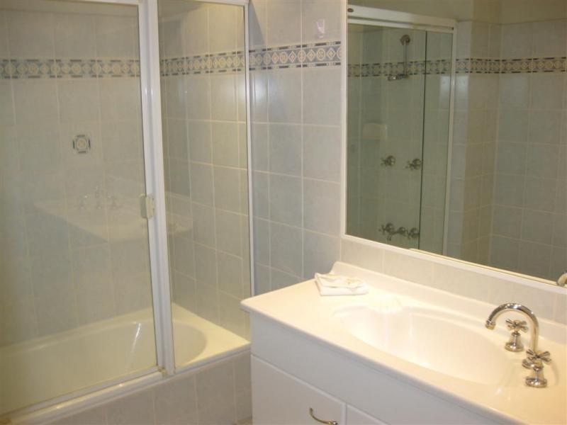 31/60 Old Burleigh Road, Surfers Paradise QLD 4217