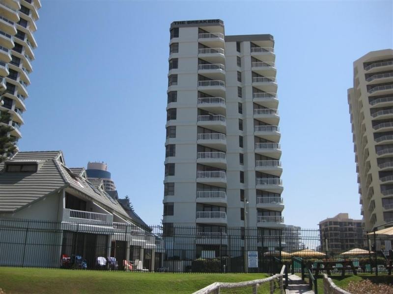 31/60 Old Burleigh Road, Surfers Paradise QLD 4217