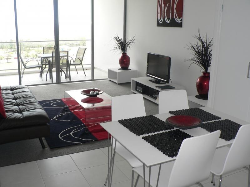 Broadbeach QLD 4218