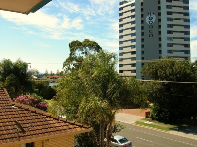 40/30 Monaco Street, Surfers Paradise QLD 4217
