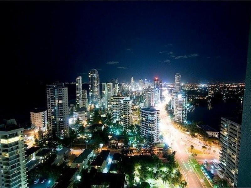 Surfers Paradise QLD 4217