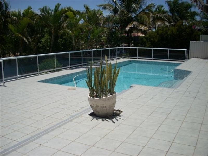 Broadbeach Waters QLD 4218
