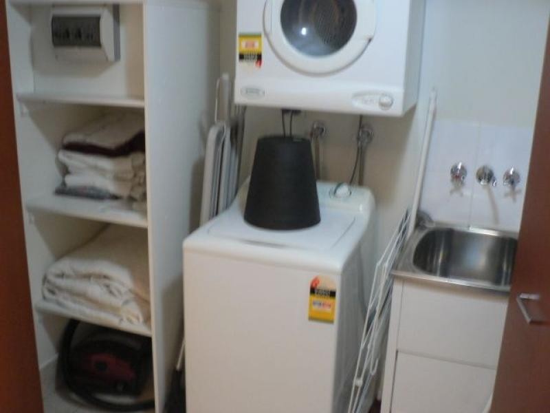 1022/23 Ferny Avenue, Surfers Paradise QLD 4217