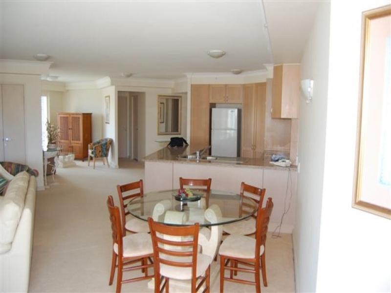 Broadbeach QLD 4218