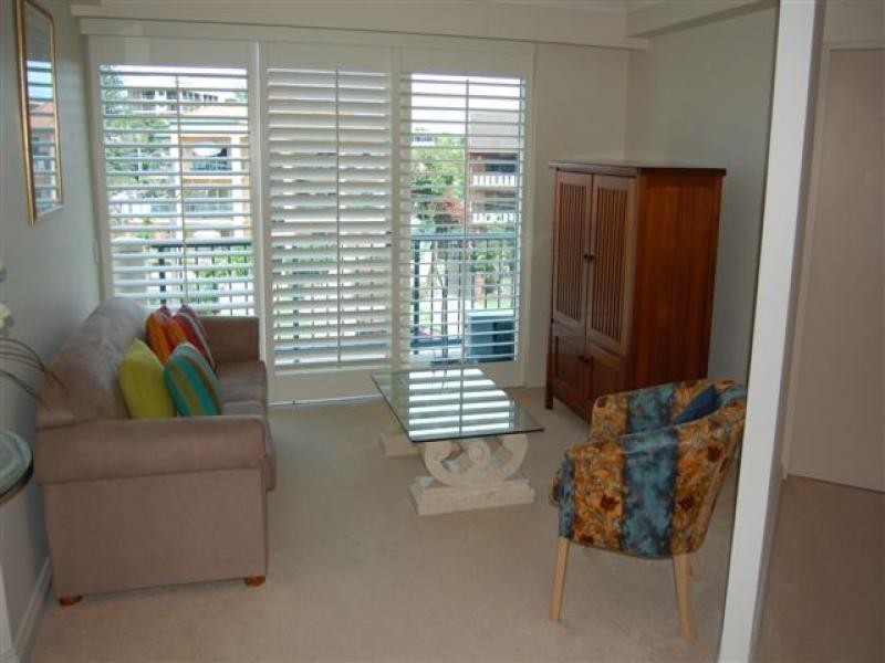 Broadbeach QLD 4218