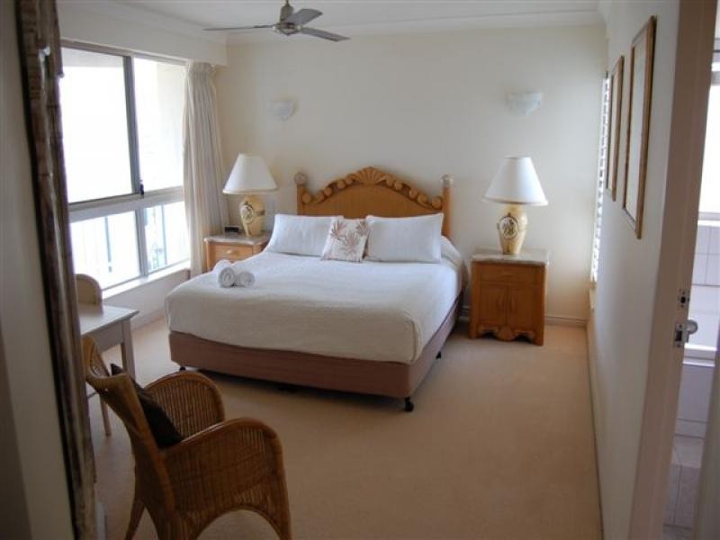 Broadbeach QLD 4218