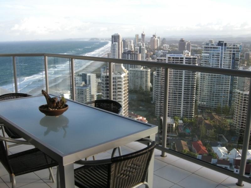 36E/5 Clifford Street, Surfers Paradise QLD 4217