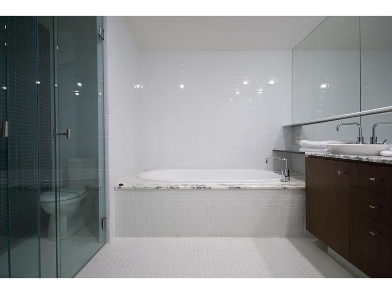 Broadbeach QLD 4218
