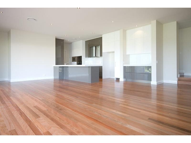 2001 The Boulevard, Benowa QLD 4217