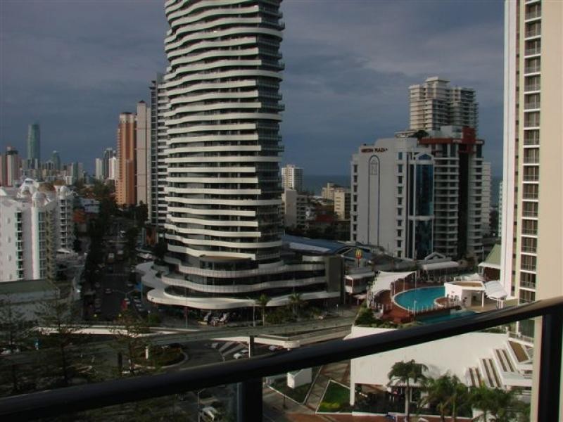 Broadbeach QLD 4218