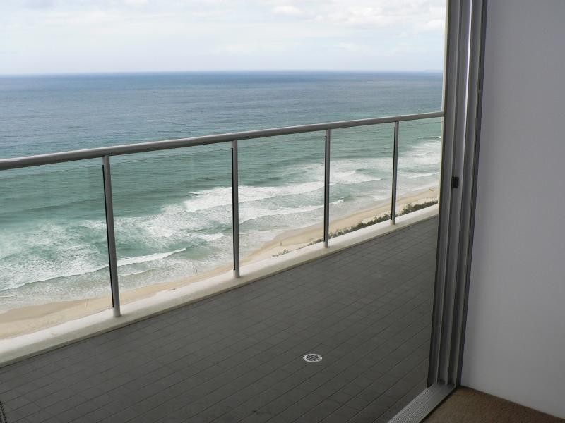 Broadbeach QLD 4218