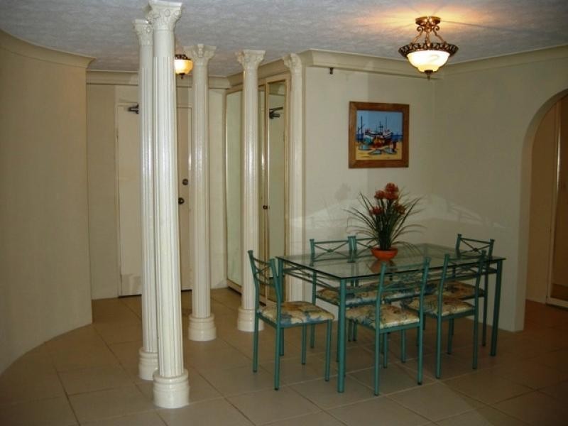 15/85 Old Burleigh Road, Surfers Paradise QLD 4217