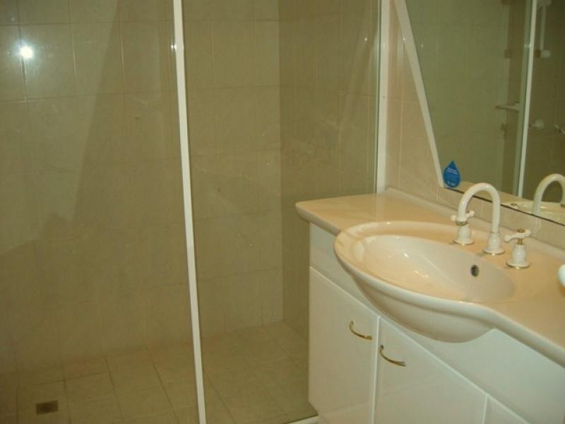 15/85 Old Burleigh Road, Surfers Paradise QLD 4217