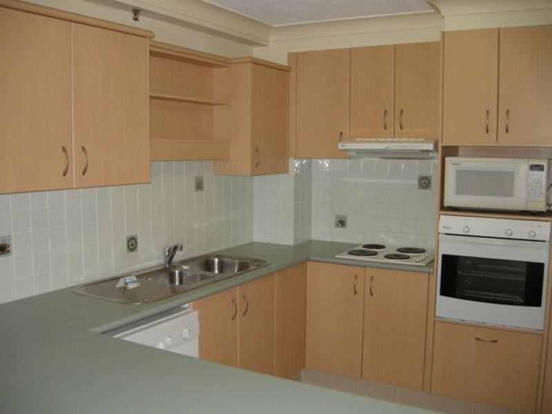 15/85 Old Burleigh Road, Surfers Paradise QLD 4217