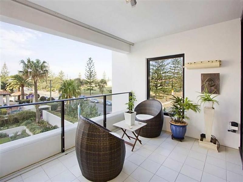 Broadbeach QLD 4218