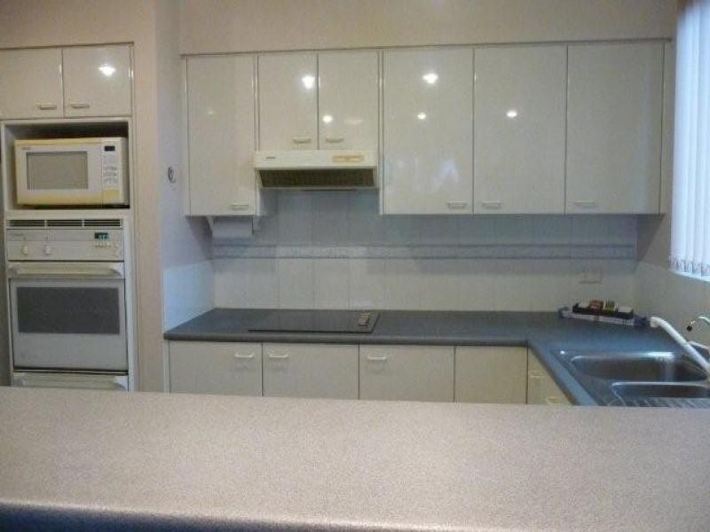 11/129 Surf Parade, Broadbeach QLD 4218