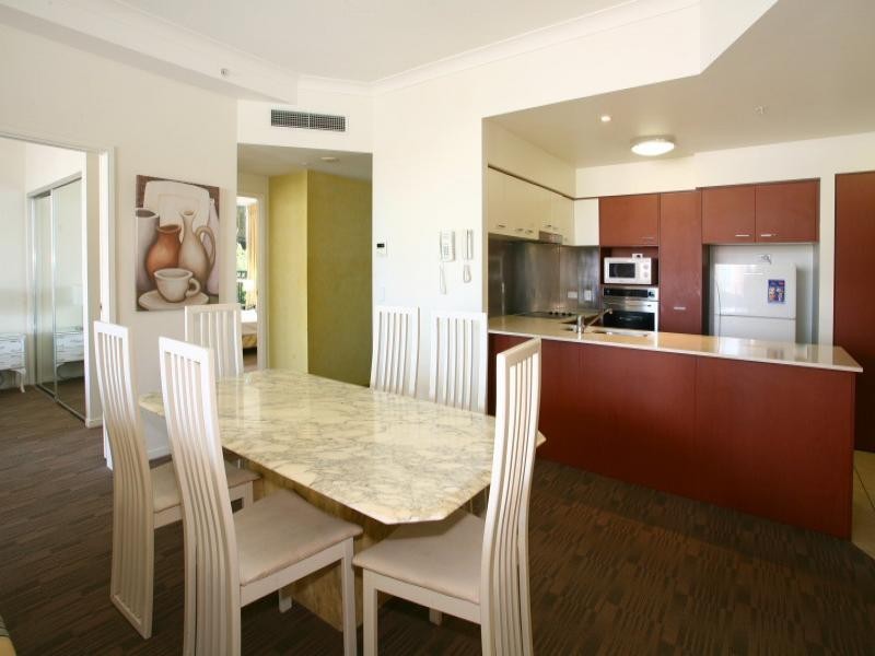 1046/23 Ferny Avenue, Surfers Paradise QLD 4217