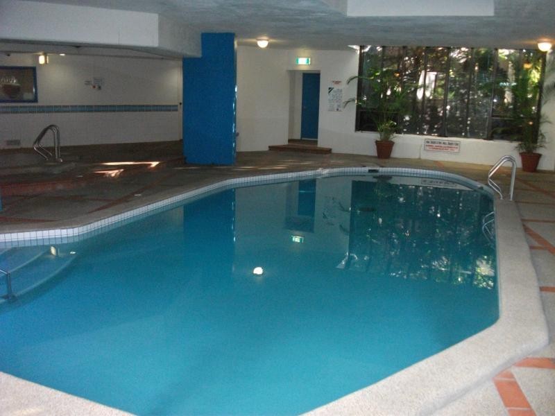 18/4 Thornton Street, Surfers Paradise QLD 4217