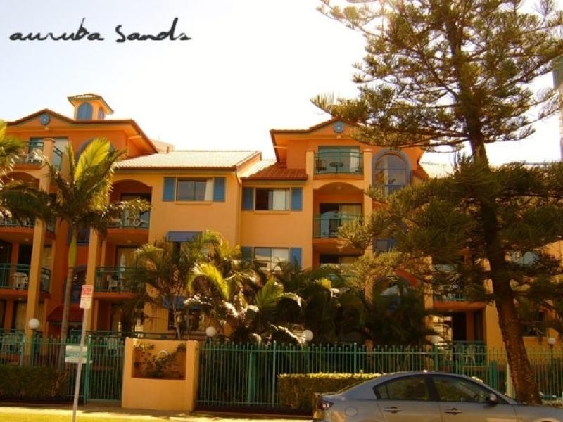 24/11/17 PHILIP AVENUE, Broadbeach QLD 4218