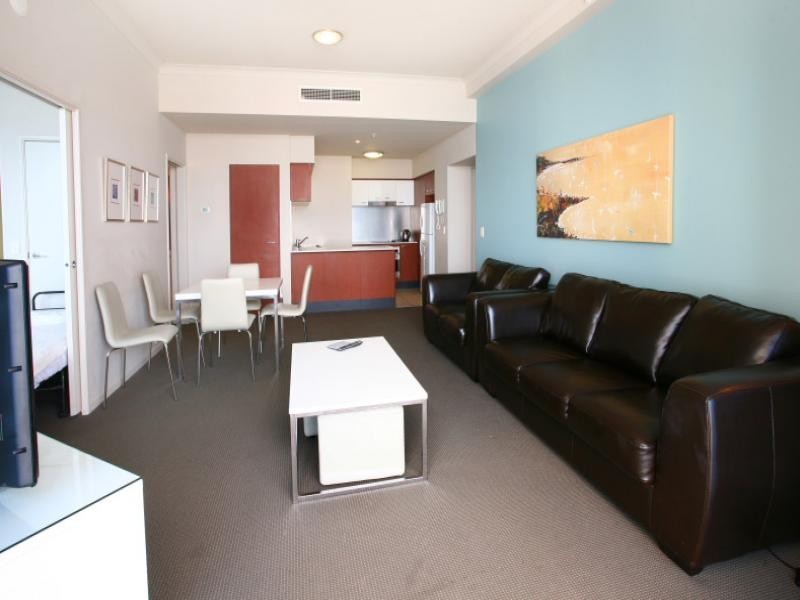 3275/23 Ferny Avenue, Surfers Paradise QLD 4217