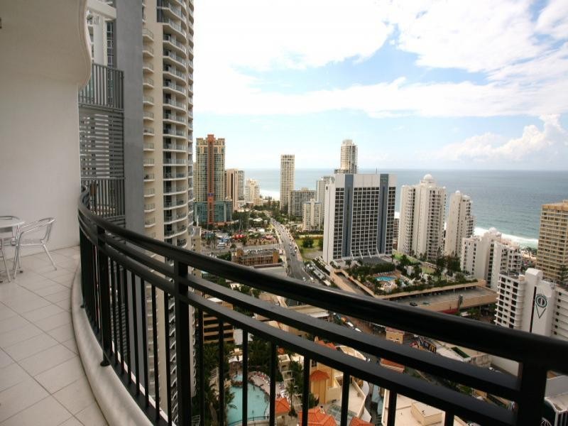 3275/23 Ferny Avenue, Surfers Paradise QLD 4217