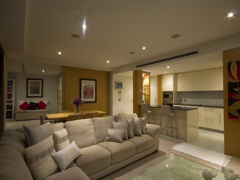 1402/17 Albert Avenue, Broadbeach QLD 4218