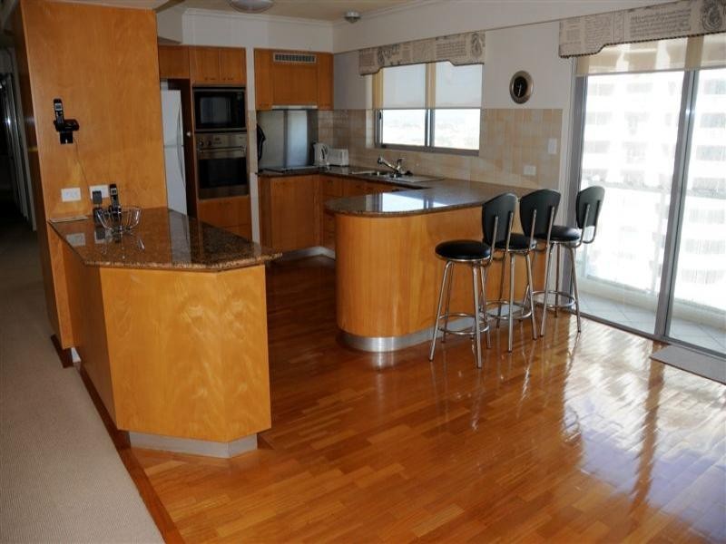 16A/74 Old Burleigh Road, Surfers Paradise QLD 4217