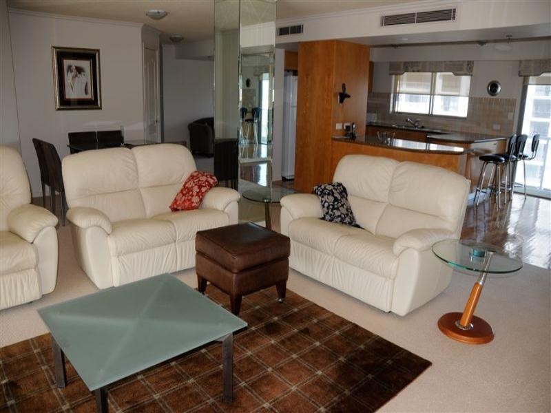 16A/74 Old Burleigh Road, Surfers Paradise QLD 4217