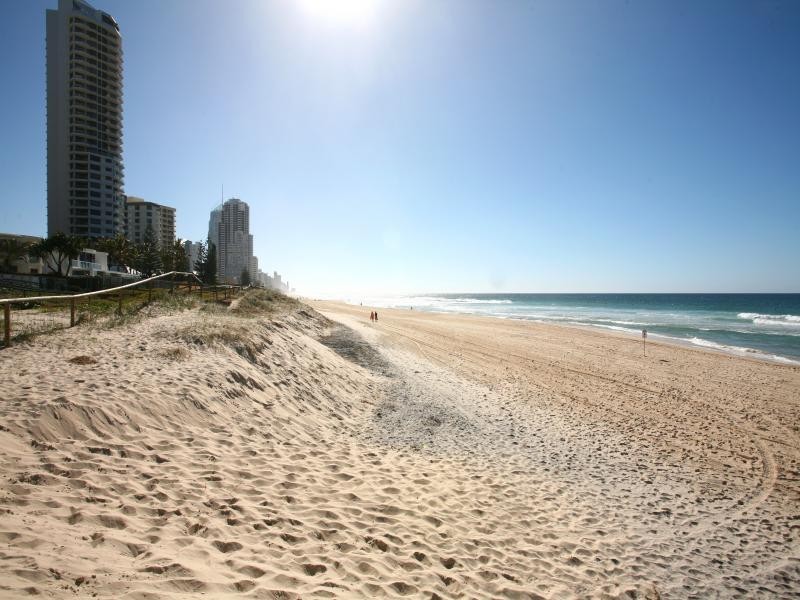 16A/74 Old Burleigh Road, Surfers Paradise QLD 4217