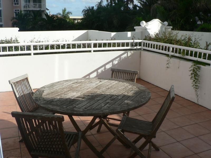 2018/2623 Gold Coast Highway, Broadbeach QLD 4218