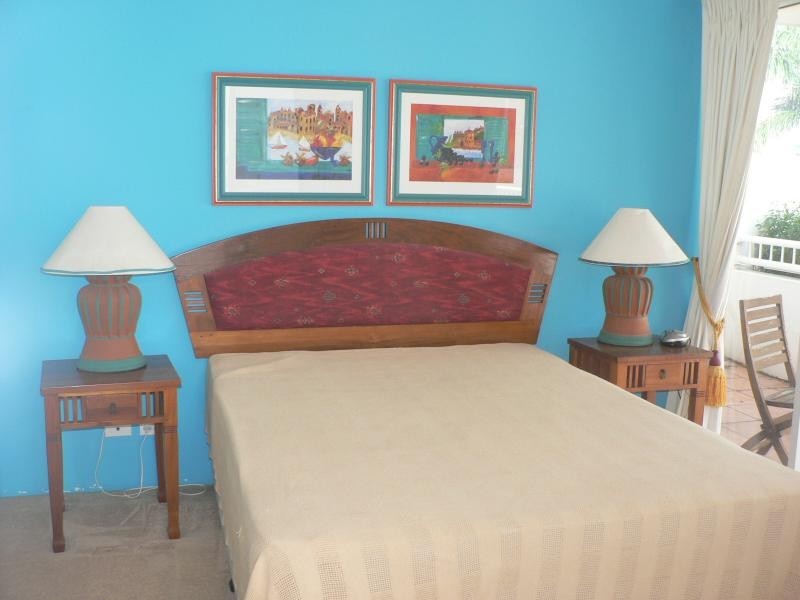 2018/2623 Gold Coast Highway, Broadbeach QLD 4218