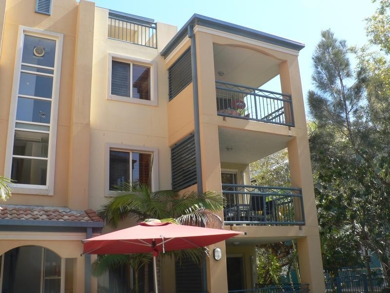 Mermaid Beach QLD 4218