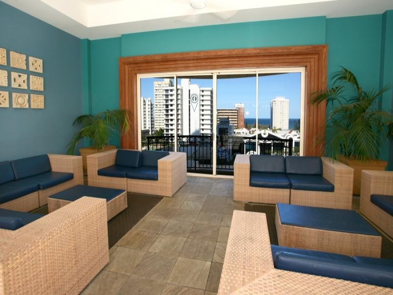 Surfers Paradise QLD 4217