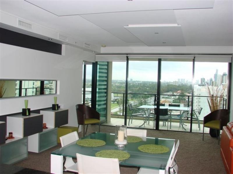 Broadbeach QLD 4218