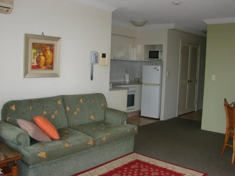 Broadbeach QLD 4218