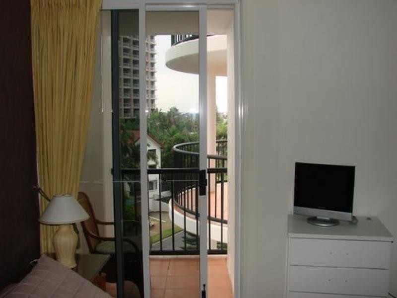 Broadbeach QLD 4218