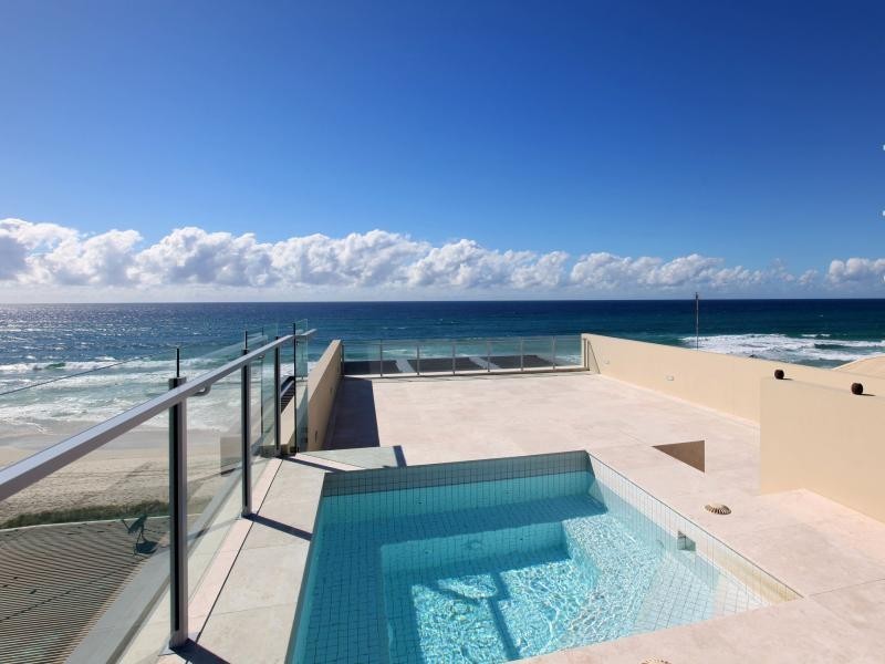 1/107 Albatross Avenue, Mermaid Beach QLD 4218