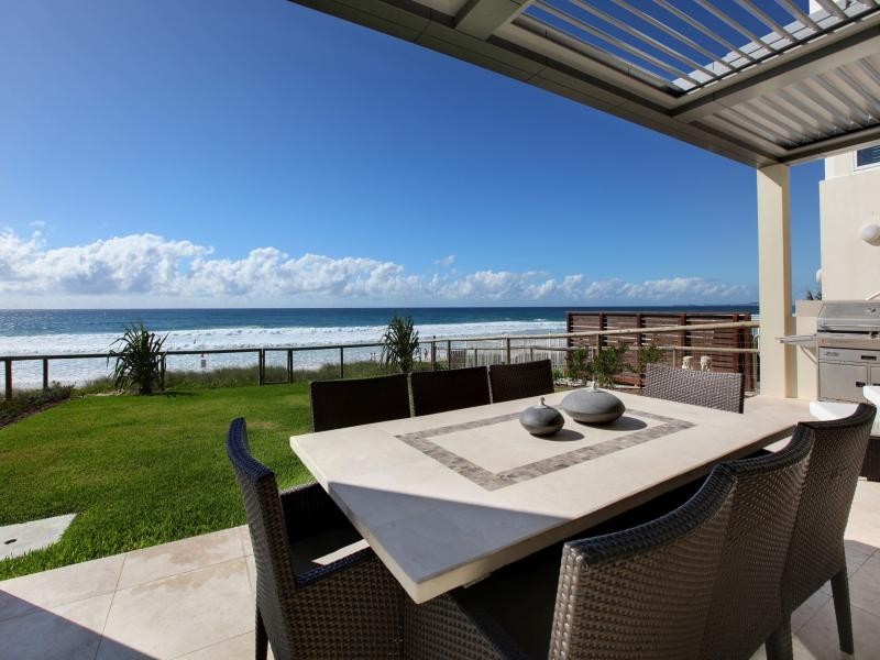1/107 Albatross Avenue, Mermaid Beach QLD 4218