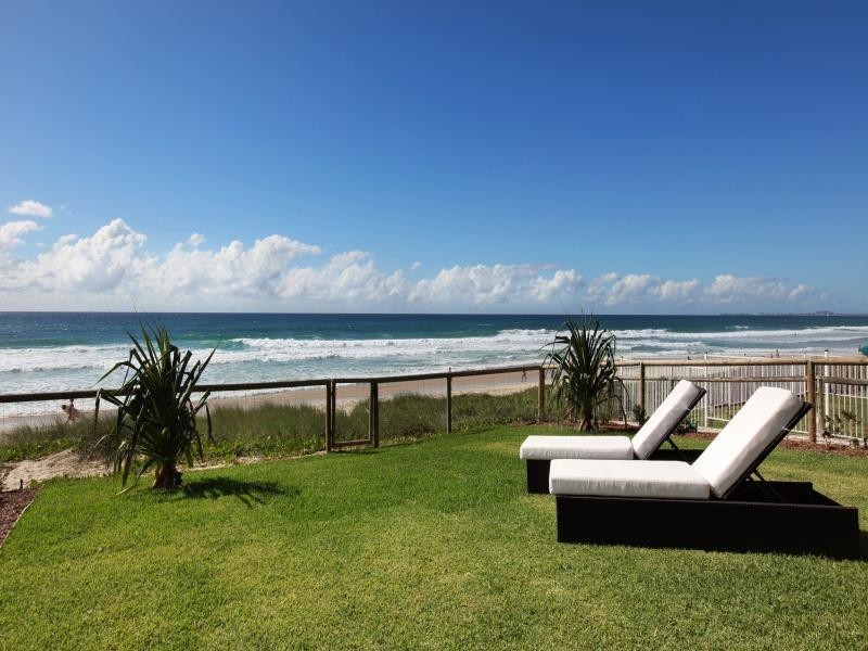 1/107 Albatross Avenue, Mermaid Beach QLD 4218