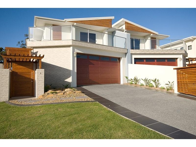 7025B Vista Drive, Benowa QLD 4217